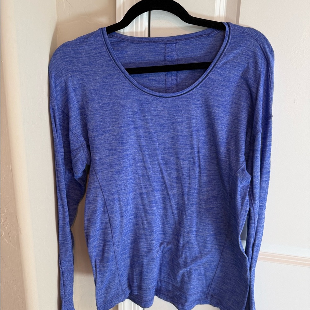 lululemon athletica Heathered Blue Long Sleeve Top